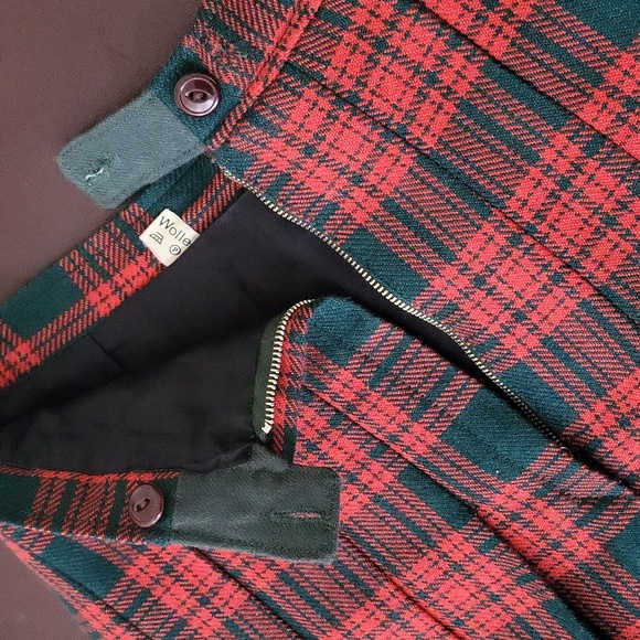 Vintage High Waist Plaid Pleated Skirt - Picture 9 of 16